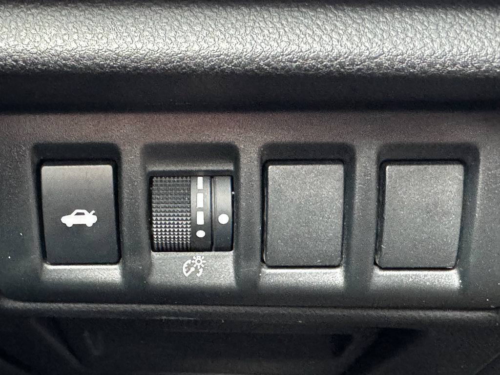 Certified 2024 Subaru Legacy Limited image 21