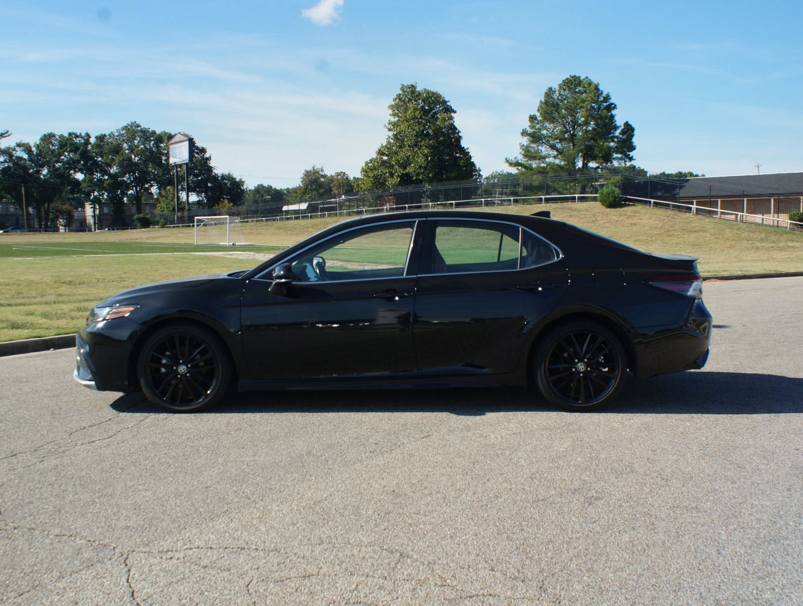 Used 2023 Toyota Camry XSE w/ Navigation Package FWD image 14