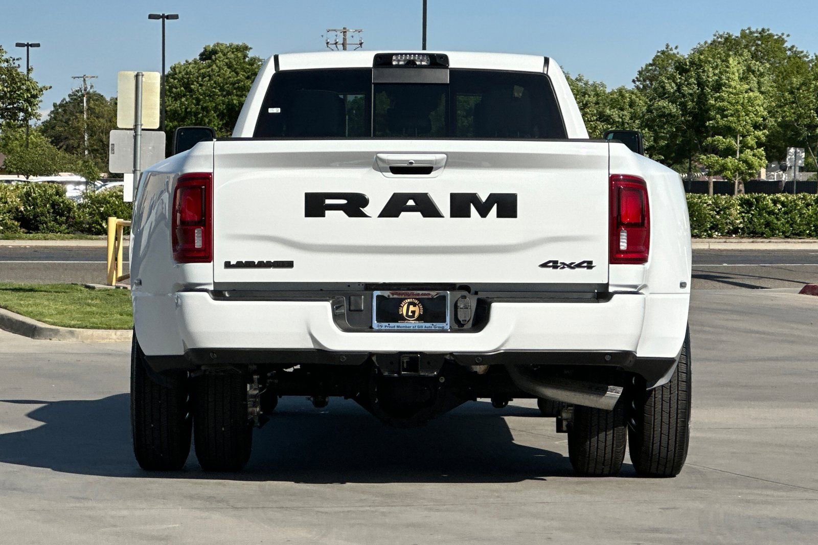 New 2026 RAM 3500 Laramie AWD/4WD image 5
