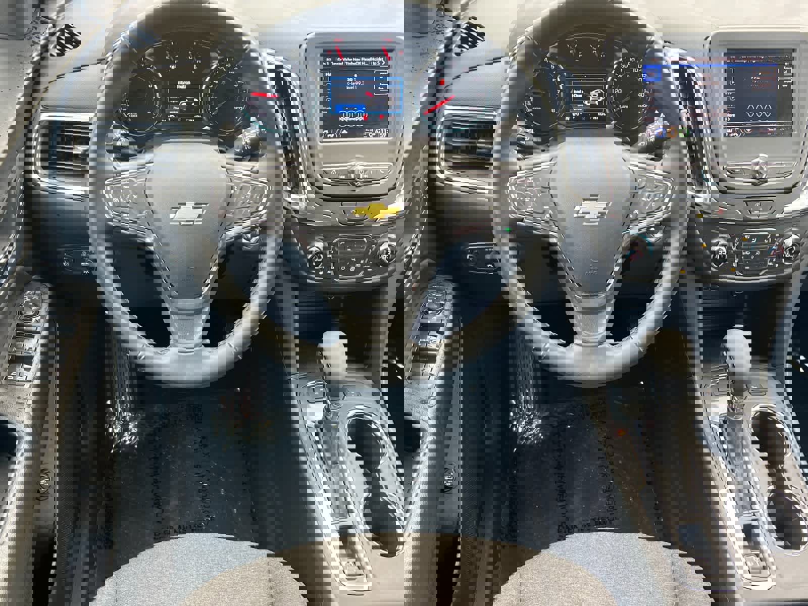 Used 2024 Chevrolet Equinox LT image 14