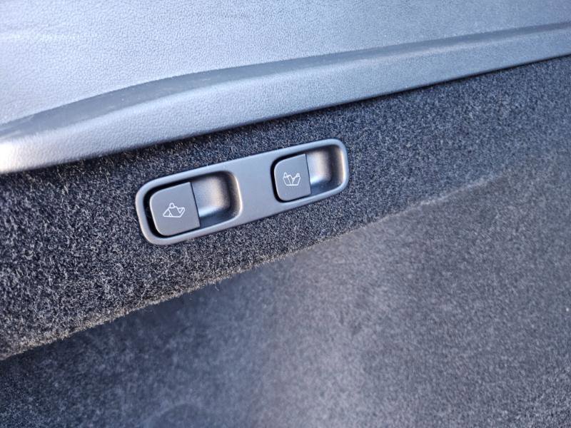 Used 2023 Tesla Model Y Long Range image 69