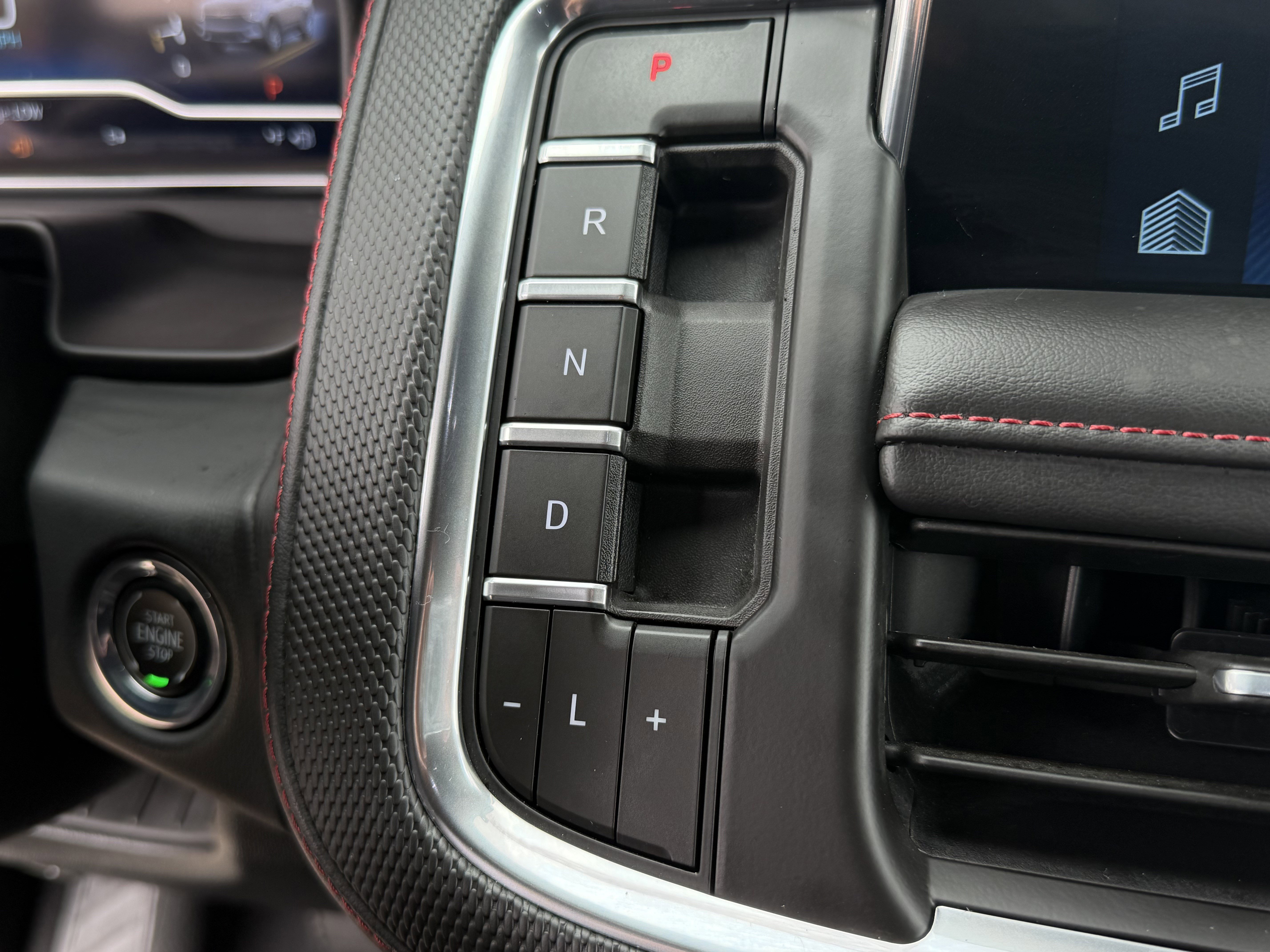 Used 2023 Chevrolet Tahoe RST w/ Luxury Package RWD image 22