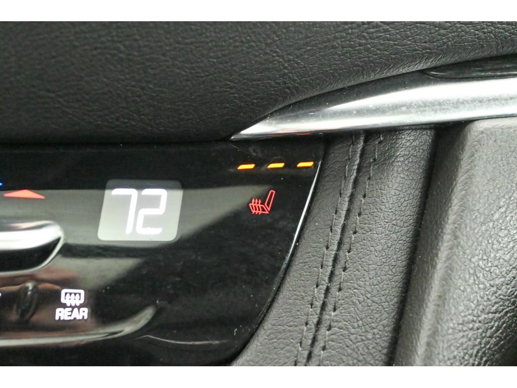 Certified 2022 Cadillac XT5 Premium Luxury image 47