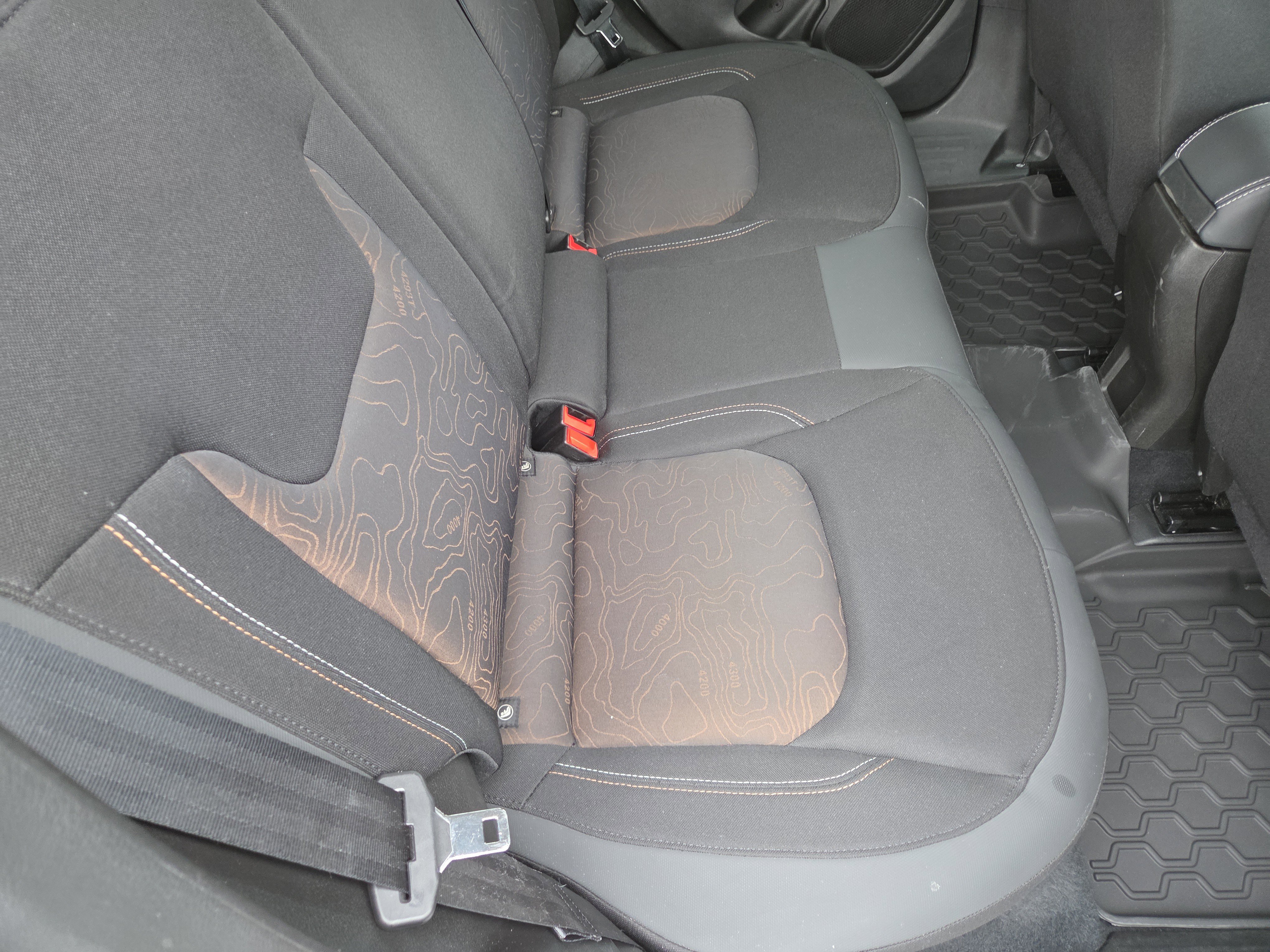 Certified 2023 Jeep Renegade Latitude AWD/4WD image 20