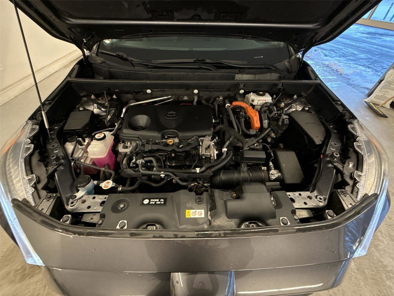 Used 2019 Toyota RAV4 XLE w/ Convenience Package image 18