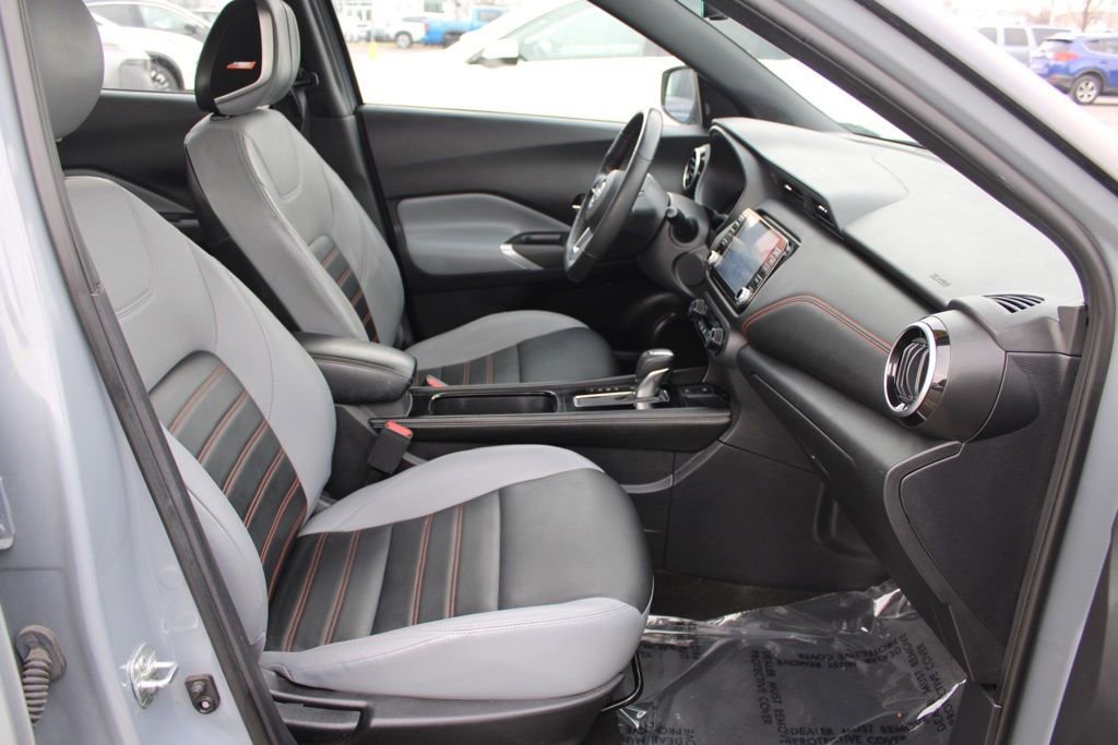 Used 2023 Nissan Kicks SR w/ SR Premium Package image 20