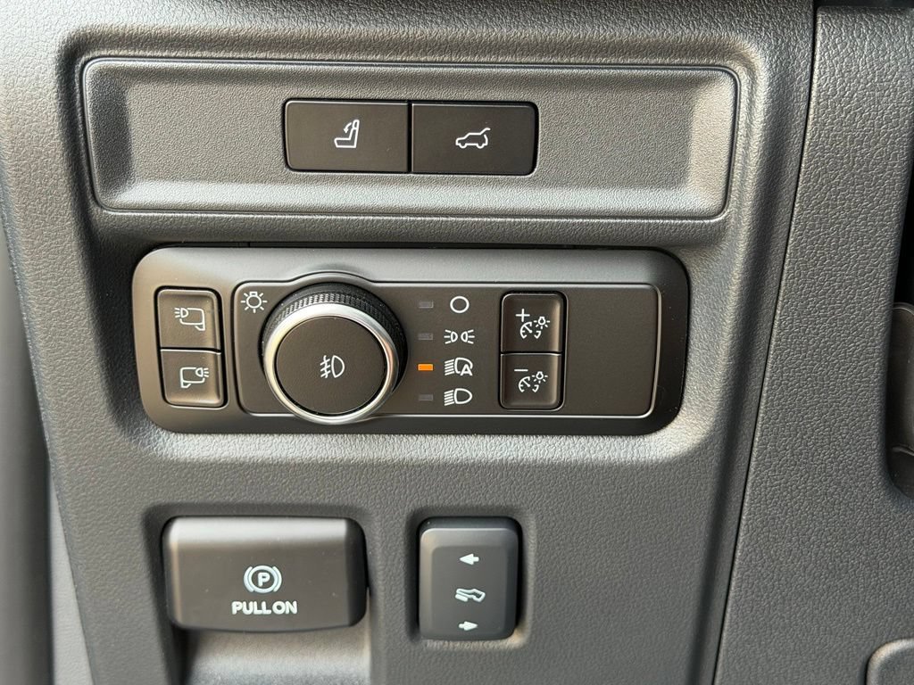 Used 2024 Ford Expedition Platinum RWD image 29