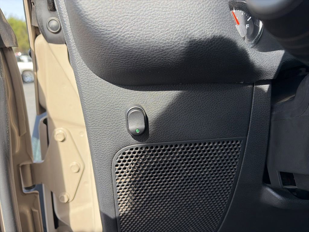 Used 2016 Jeep Wrangler Unlimited Sport w/ Connectivity Group image 15