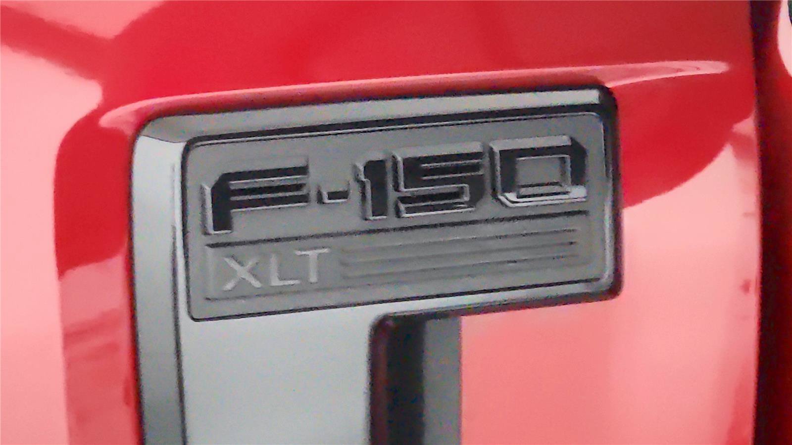 Used 2025 Ford F150 XLT w/ Equipment Group 301A Standard AWD/4WD image 9