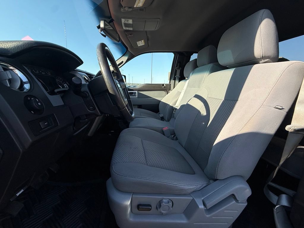 Used 2011 Ford F150 XLT w/ XLT Chrome Pkg AWD/4WD image 21