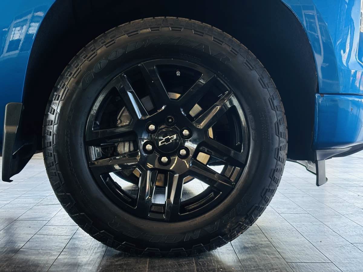 Used 2022 Chevrolet Silverado 1500 RST AWD/4WD image 26