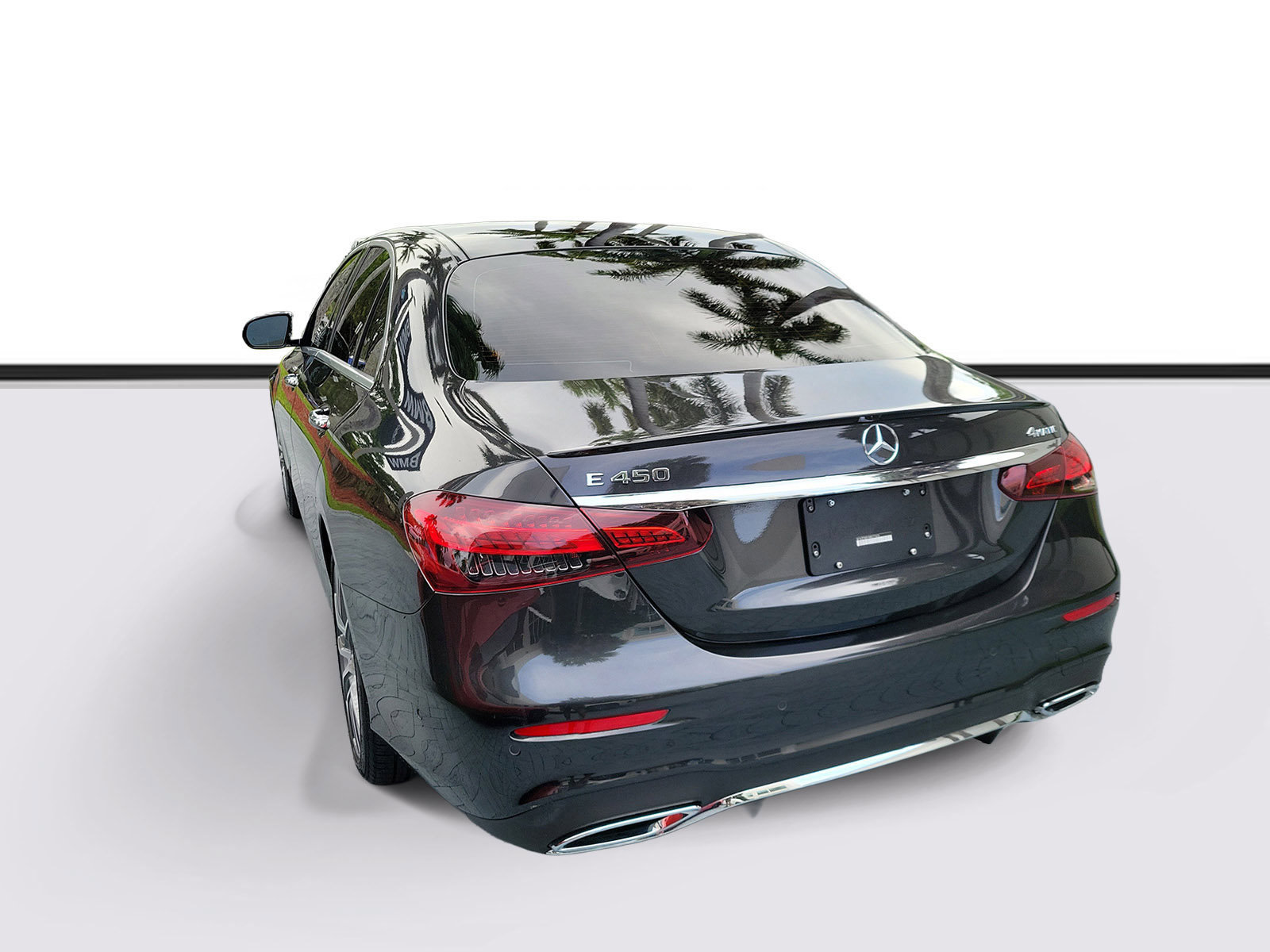 Used 2022 Mercedes-Benz E 450 4MATIC Sedan image 3
