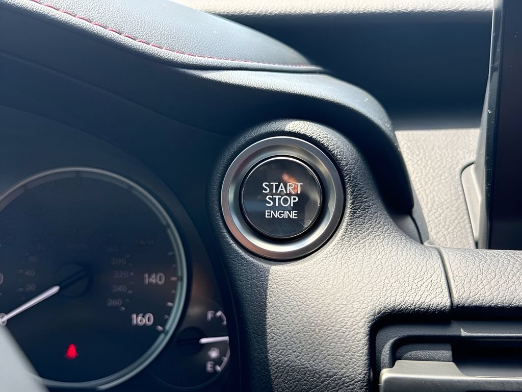 Used 2025 Lexus IS 350 F Sport RWD image 12
