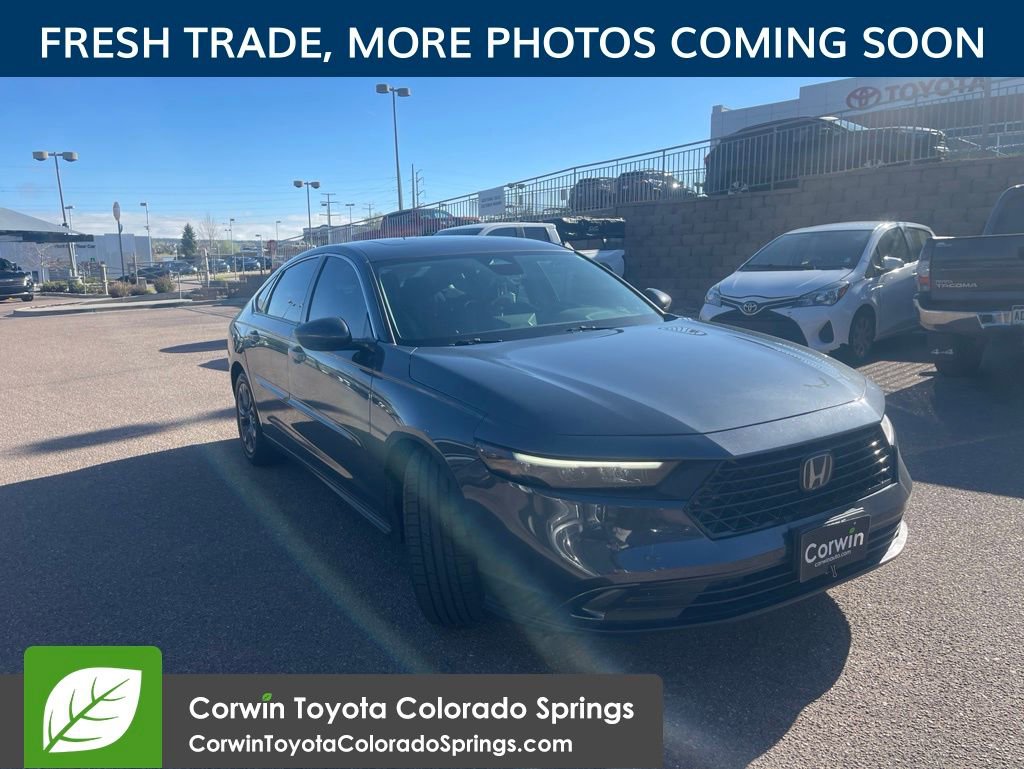 Used 2023 Honda Accord EX image 1