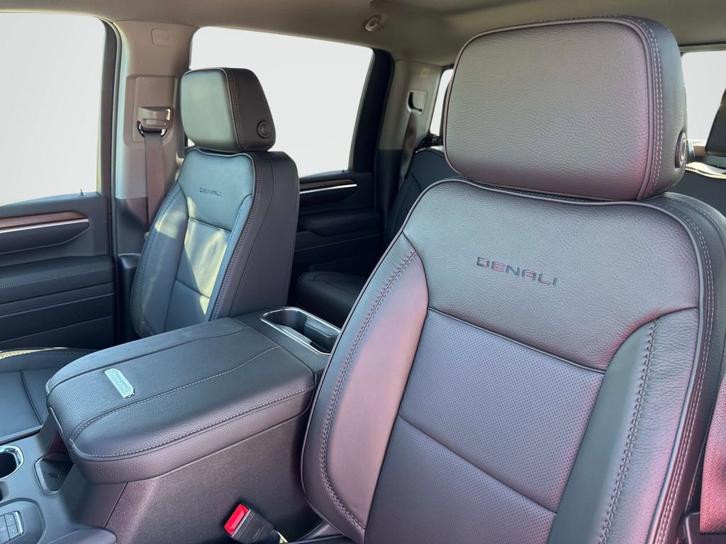 New 2026 GMC Sierra 3500 Denali image 17
