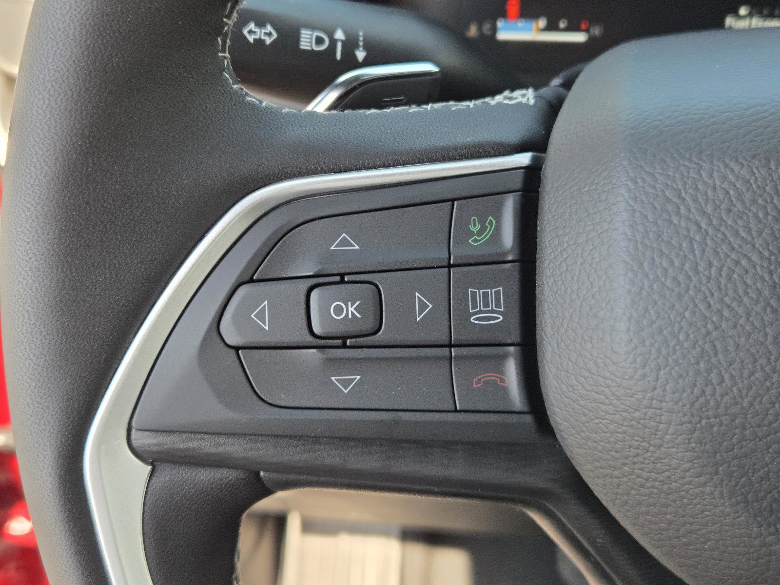 New 2026 Jeep Grand Cherokee Laredo X image 17