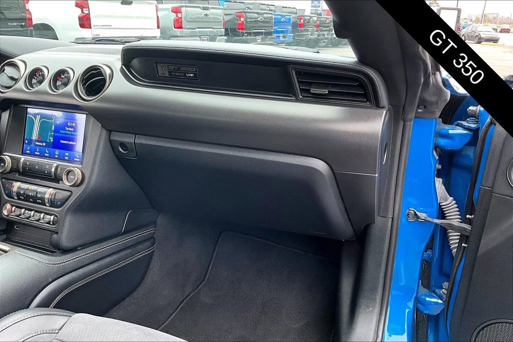 Used 2020 Ford Mustang Shelby GT350 w/ Technology Package image 24