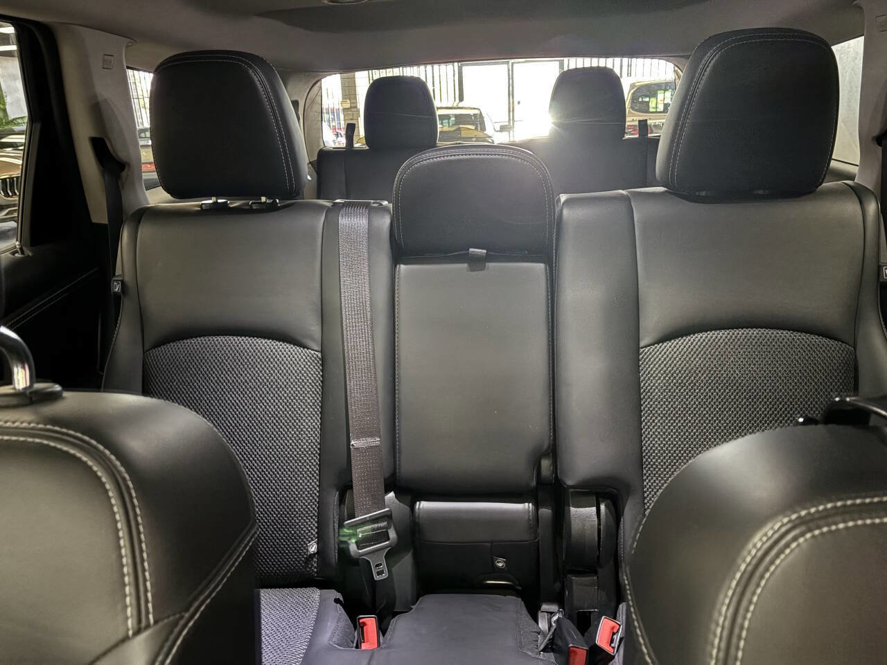 Used 2019 Dodge Journey Crossroad w/ Nav & Sun Group image 14