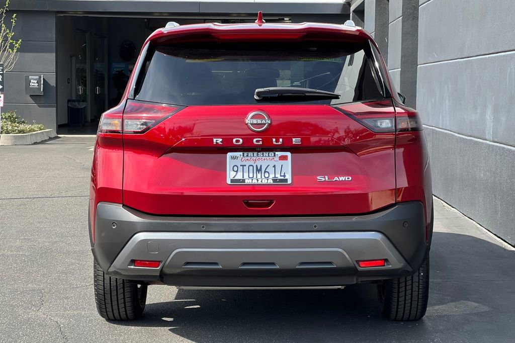 Used 2023 Nissan Rogue SL w/ SL Premium Package image 7