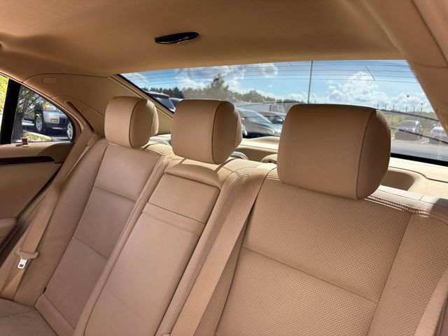 Used 2012 Mercedes-Benz S 400 image 21