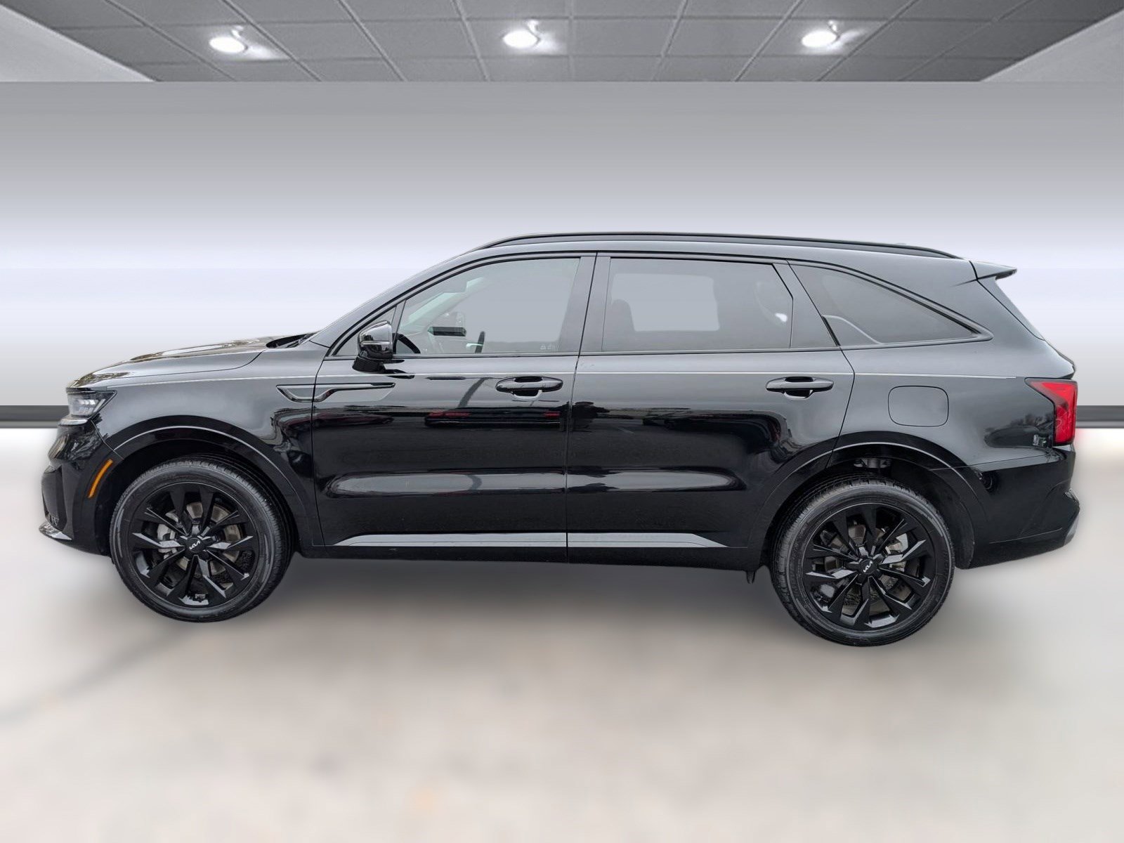 Used 2023 Kia Sorento SX image 2
