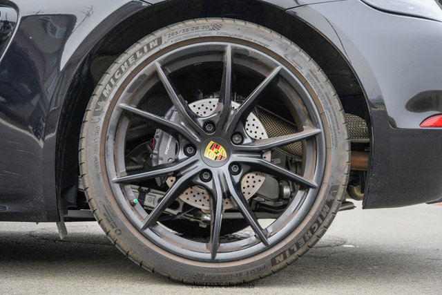 Used 2025 Porsche 718 Boxster image 66