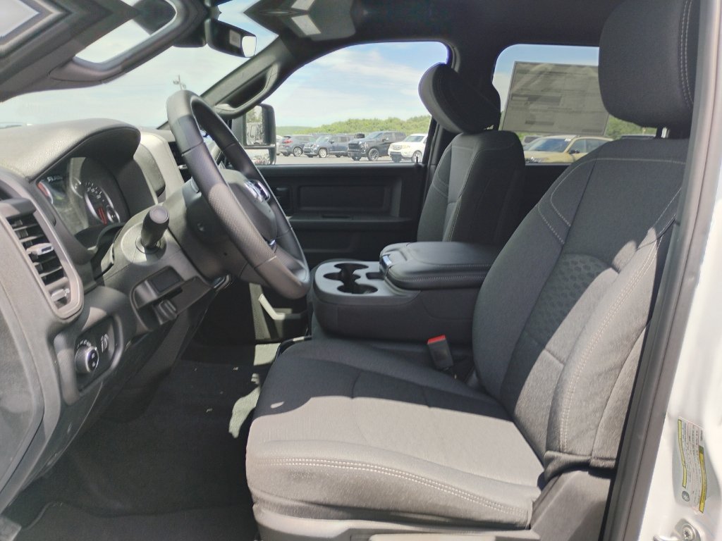 New 2026 RAM 2500 Tradesman AWD/4WD image 21