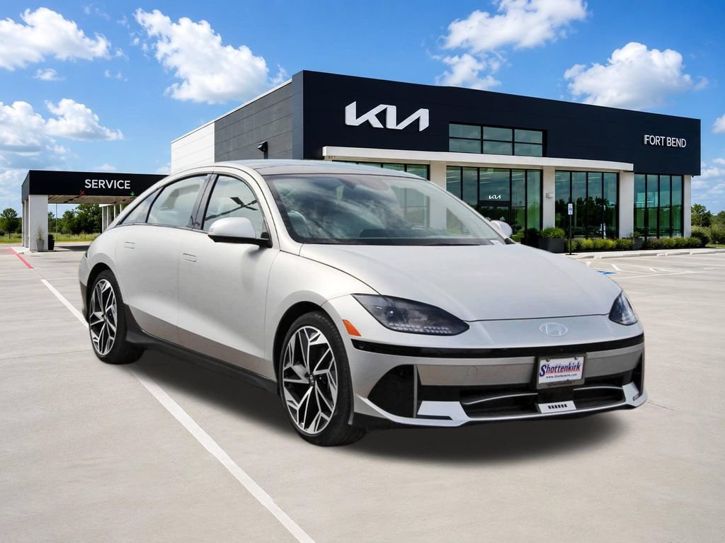 Used 2023 Hyundai Ioniq 6 Limited RWD image 3