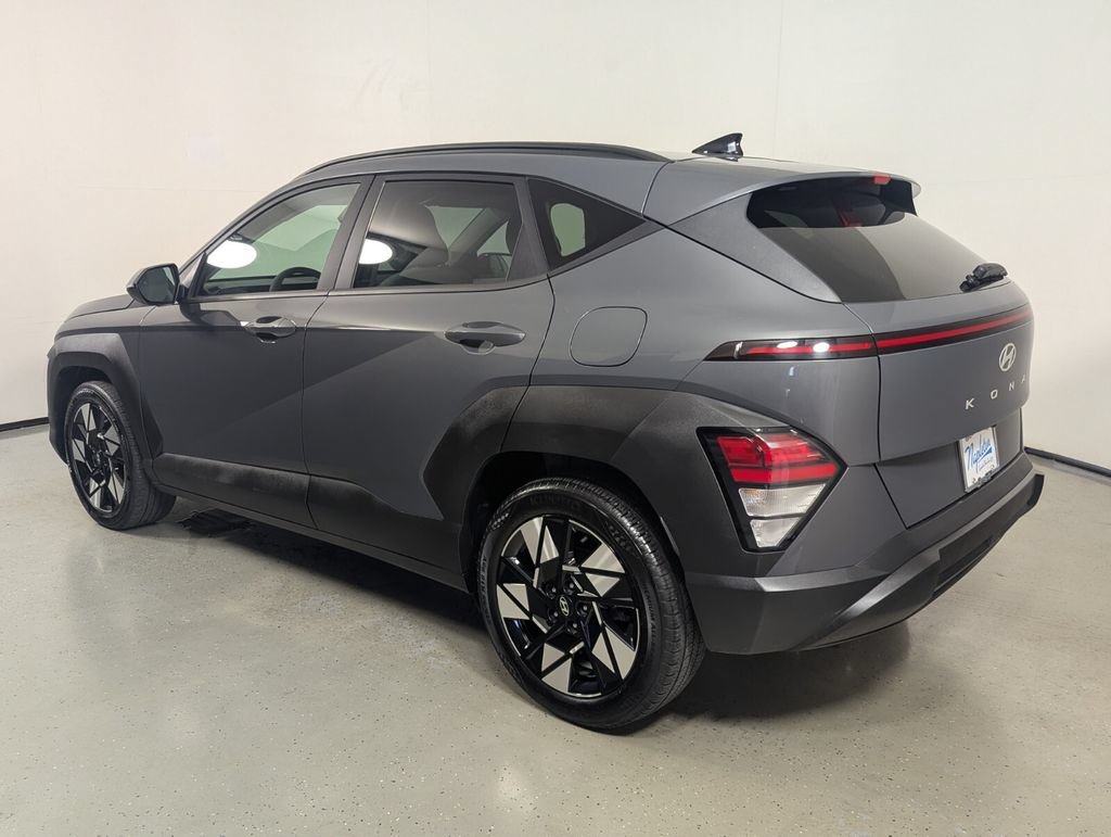 Certified 2025 Hyundai Kona SEL FWD image 6