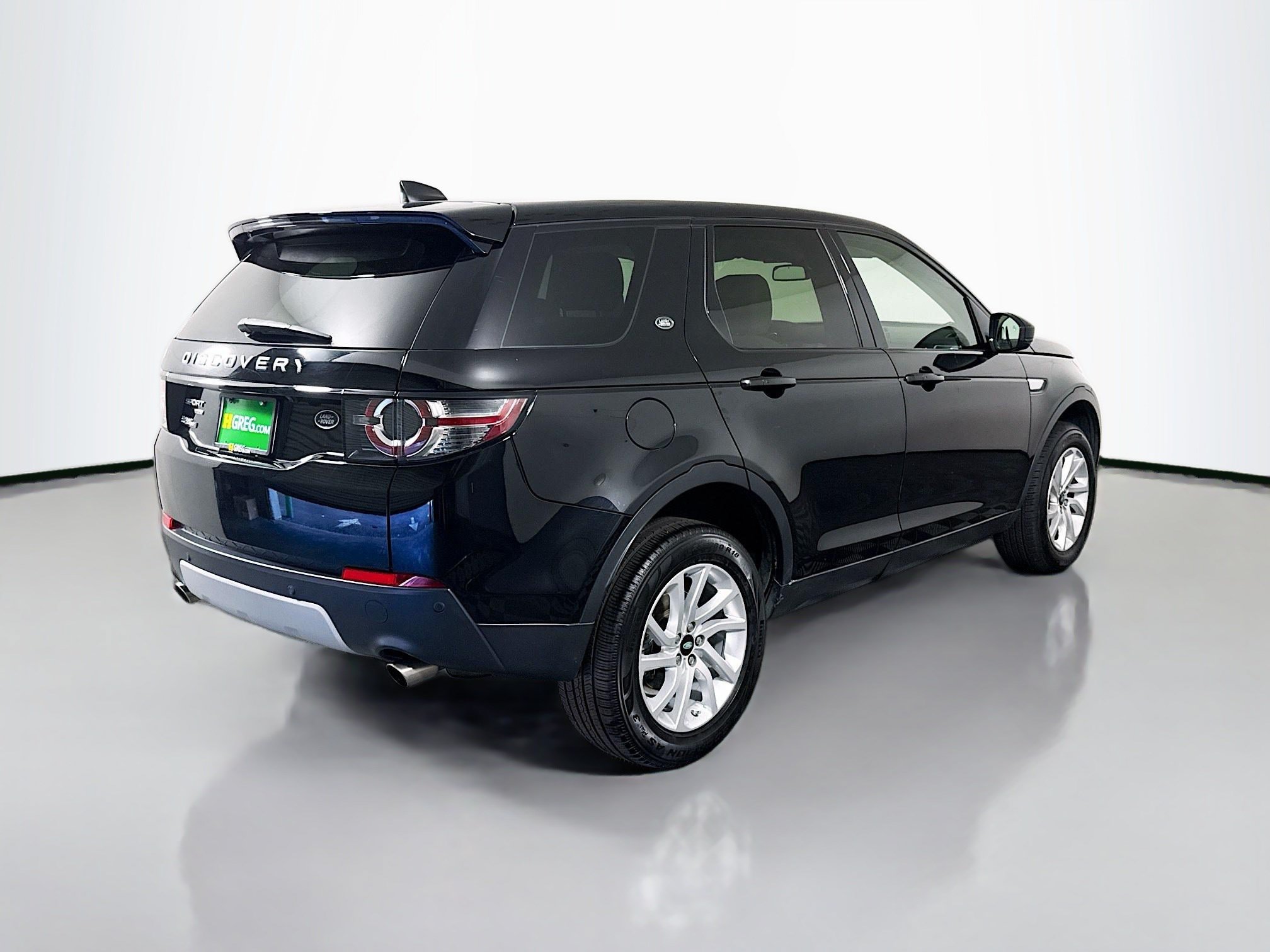 Used 2019 Land Rover Discovery Sport HSE AWD/4WD image 10