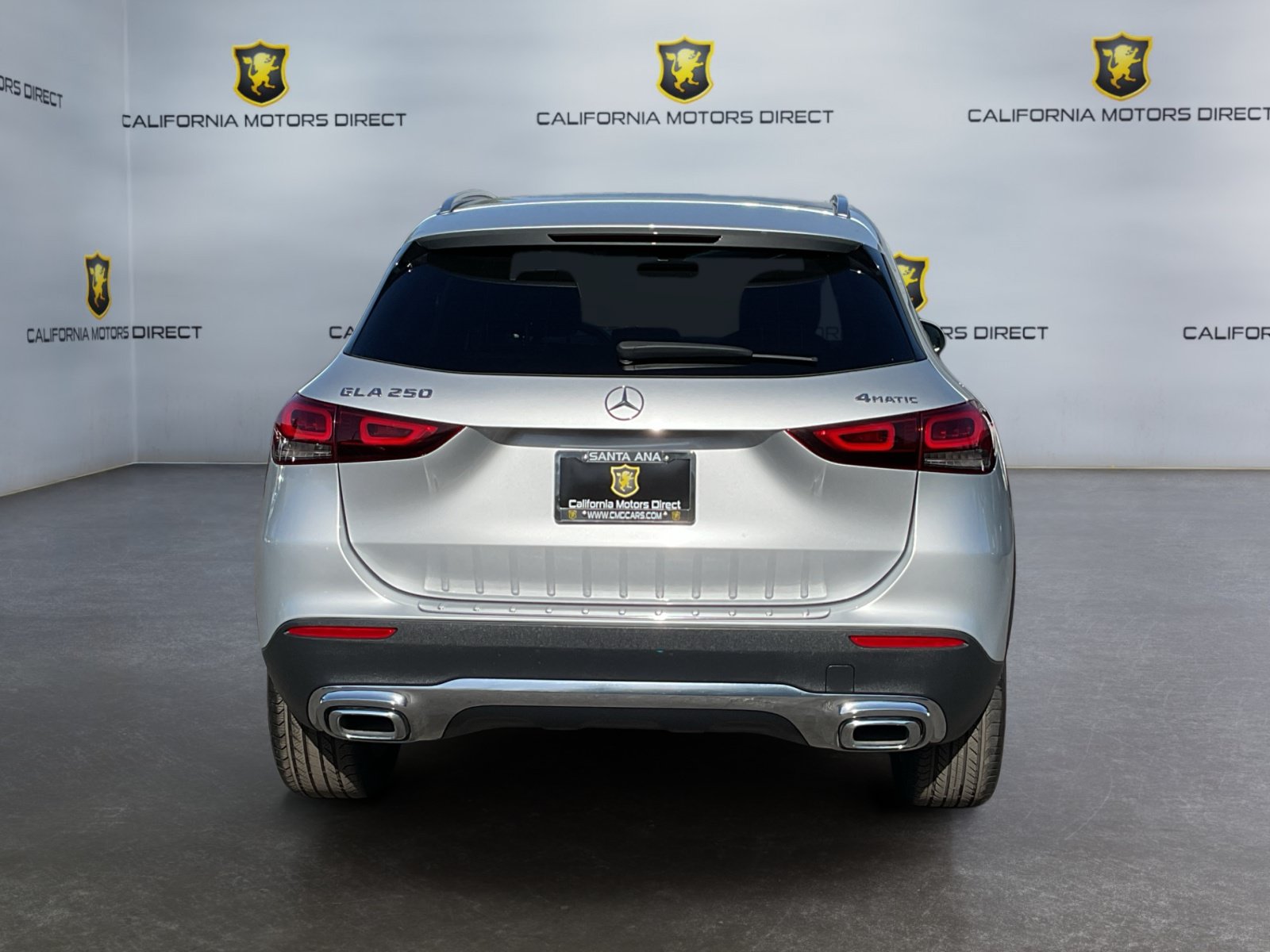 Used 2021 Mercedes-Benz GLA 250 4MATIC w/ Premium Package image 6