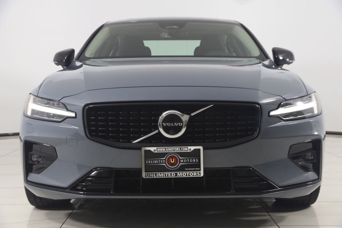 Used 2023 Volvo S60 B5 Plus AWD/4WD image 50