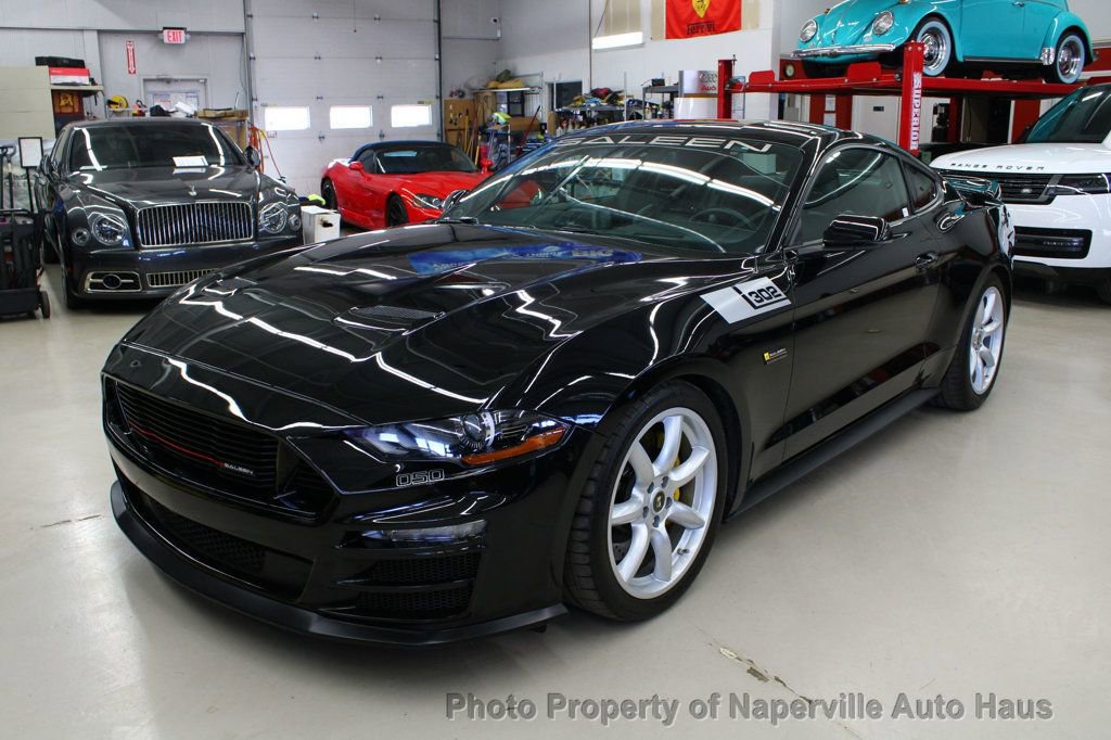 Used 2019 Ford Mustang GT image 3