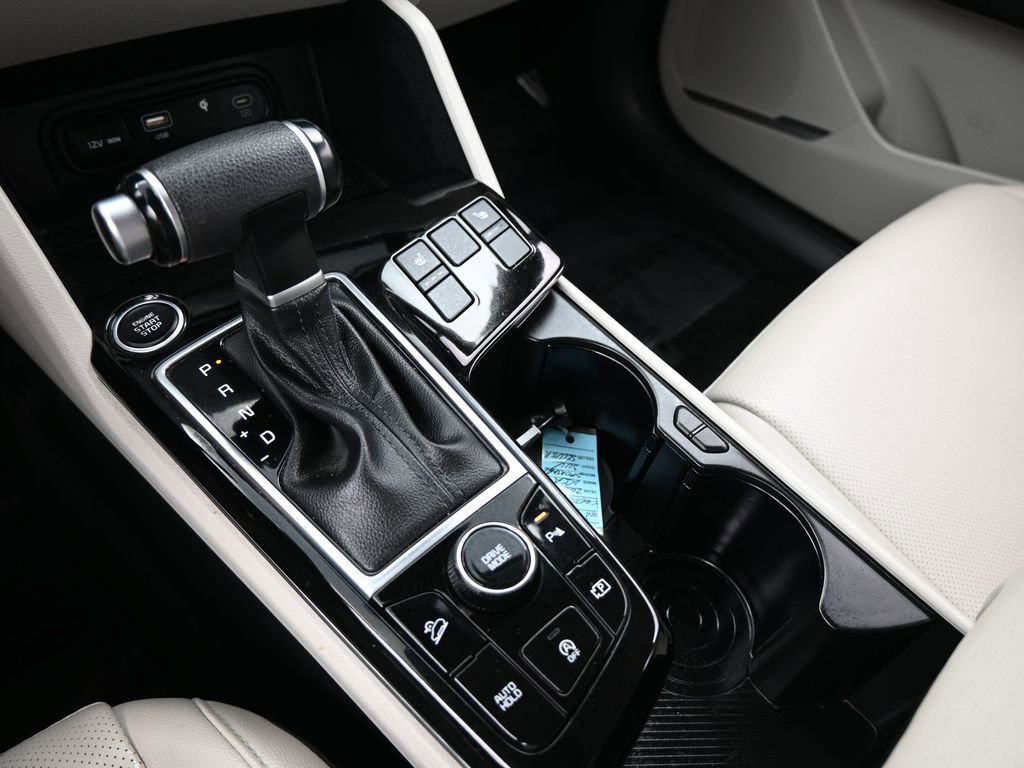 Used 2024 Kia Sportage EX image 27