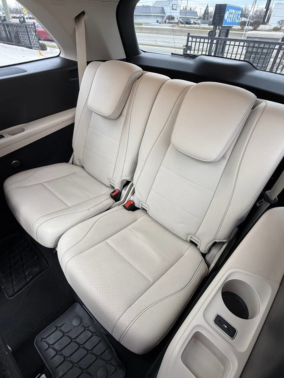 Used 2021 Mercedes-Benz GLS 450 4MATIC image 23