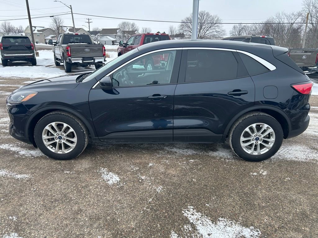 Used 2021 Ford Escape SE image 4