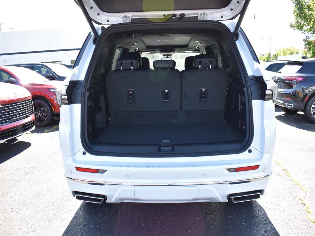 New 2026 Buick Enclave Avenir w/ Super Cruise Package image 12