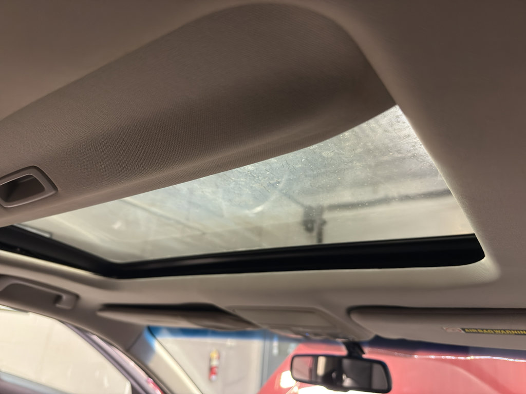 Used 2010 Acura TSX w/ Technology Package image 28