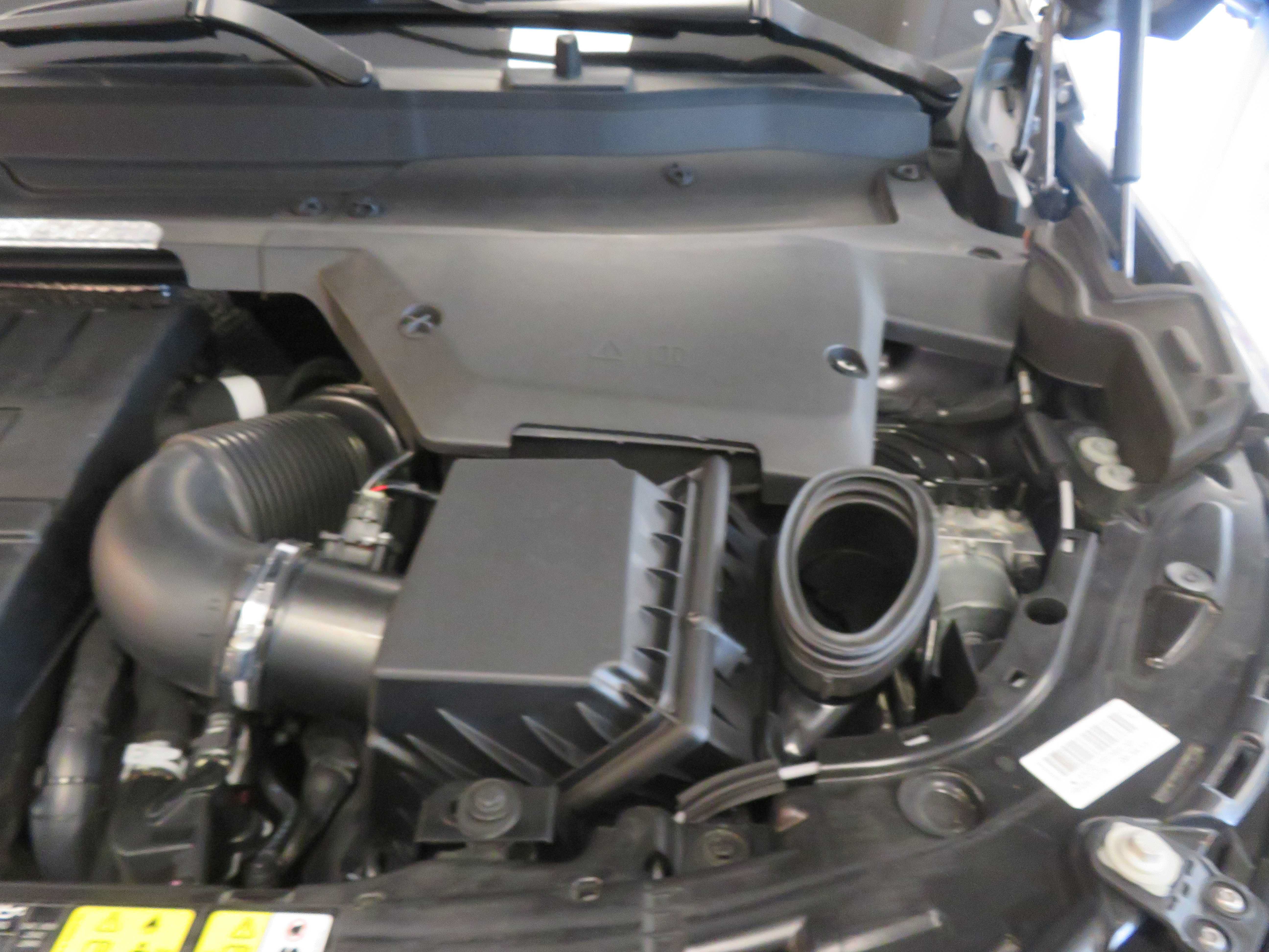 Used 2020 Land Rover Discovery Sport AWD/4WD image 52