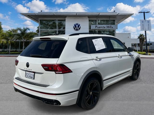 Used 2023 Volkswagen Tiguan SE R-Line FWD image 4