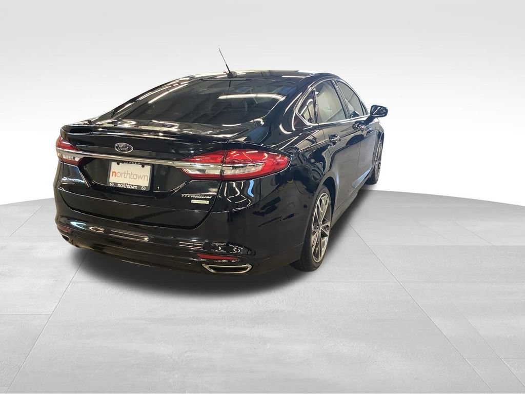 Used 2017 Ford Fusion Titanium FWD image 7
