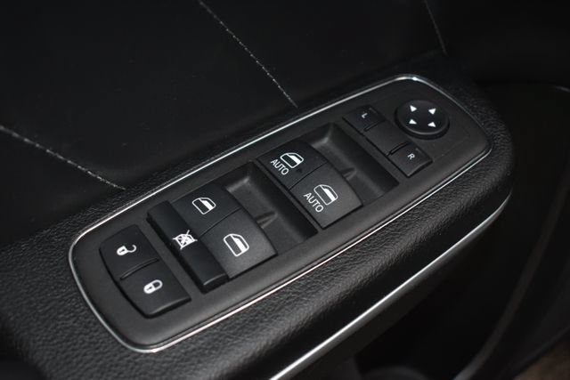 Used 2023 Dodge Charger Scat Pack w/ Plus Group RWD image 18