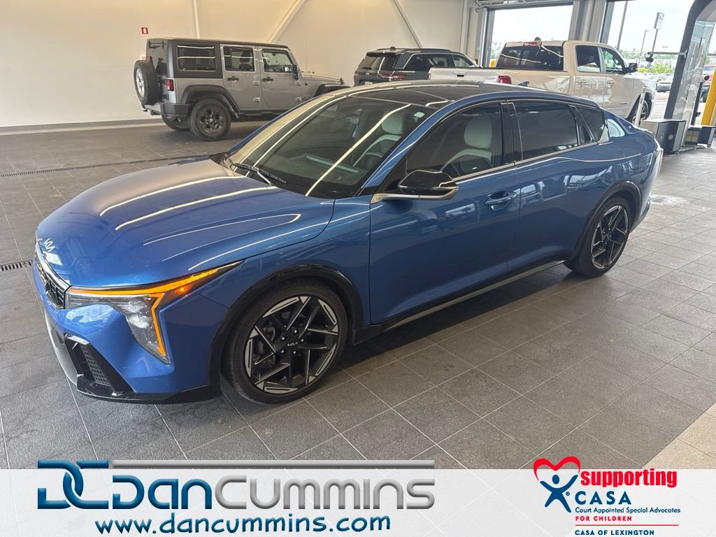 Used 2025 Kia K4 EX w/ GT-Line Premium Package FWD image 1