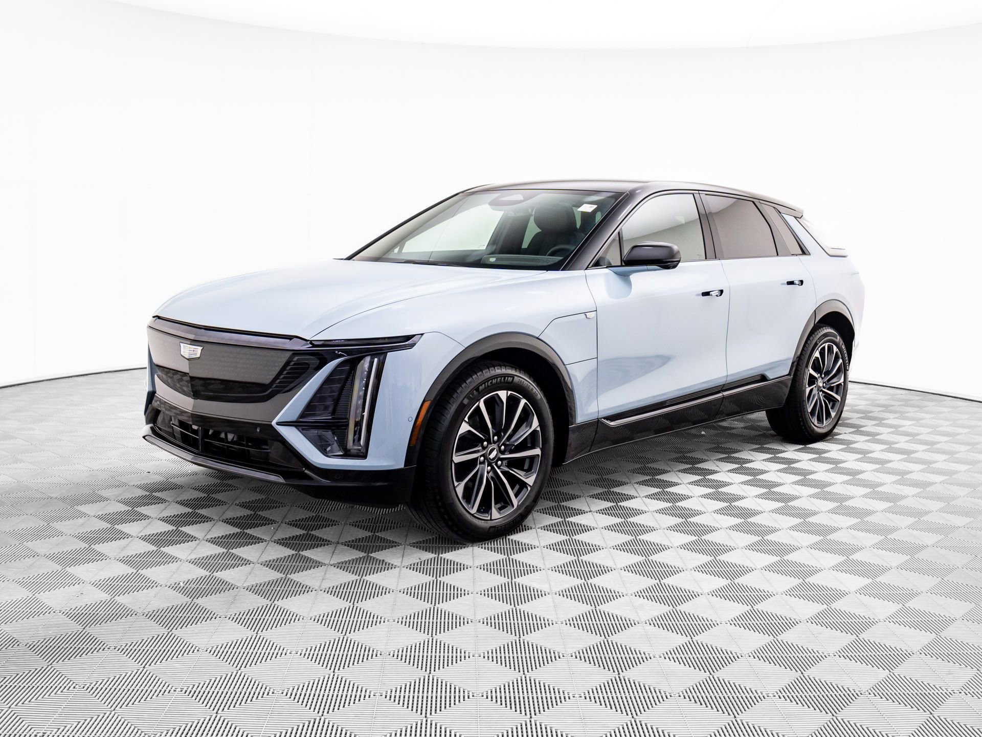 New 2026 Cadillac Lyriq Sport image 3