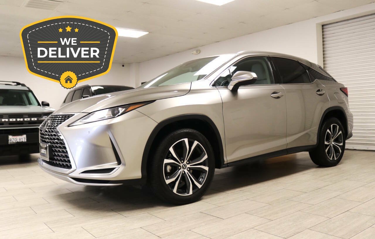 Used 2022 Lexus RX 350 FWD w/ Premium Package image 2