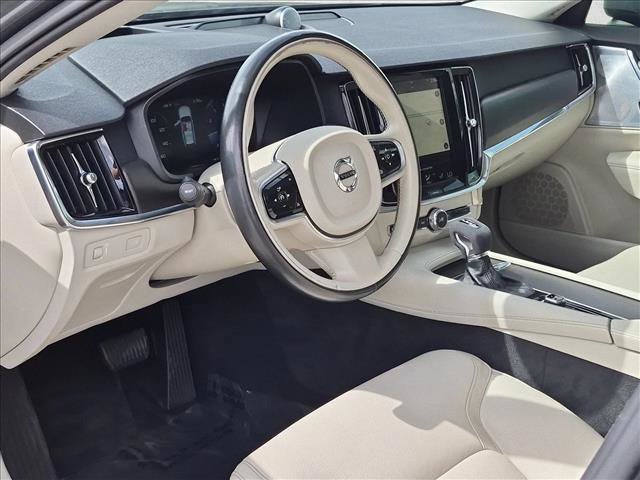 Used 2017 Volvo V90 T6 Cross Country AWD/4WD image 10
