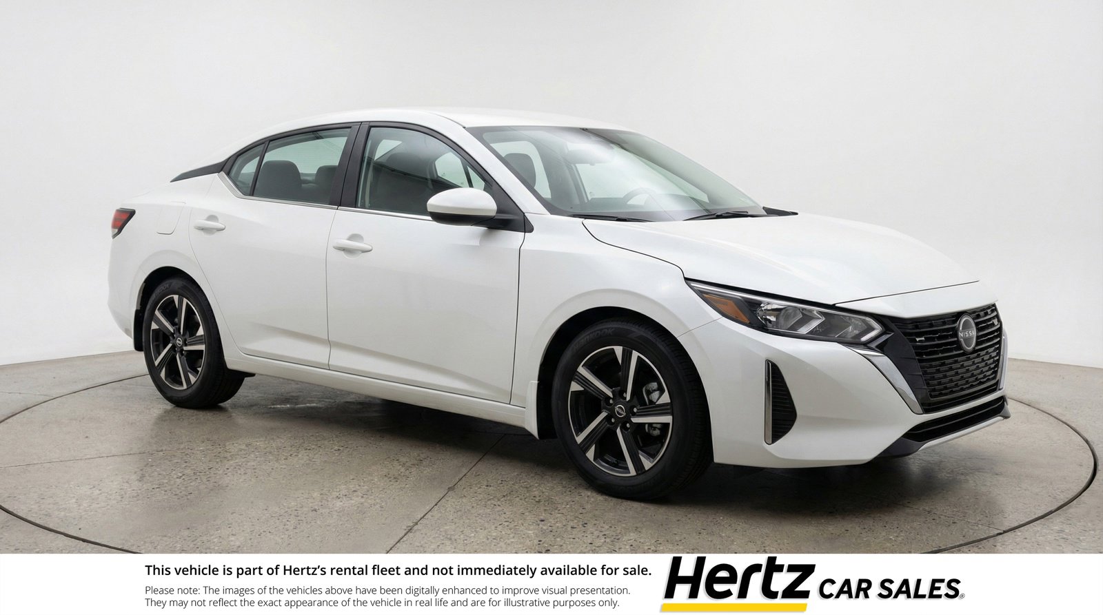 Used 2025 Nissan Sentra SV image 1