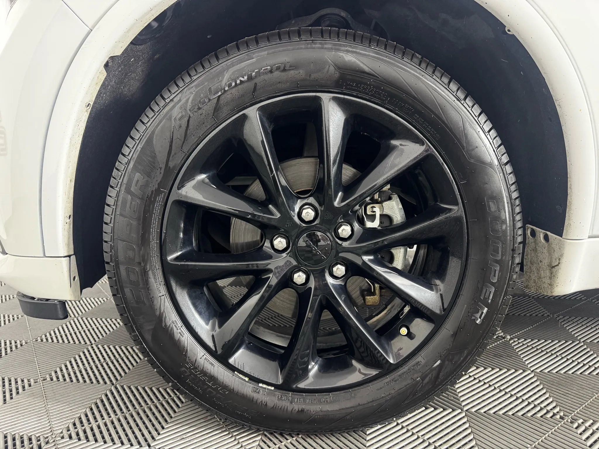 Used 2018 Dodge Durango GT w/ Blacktop Package image 45