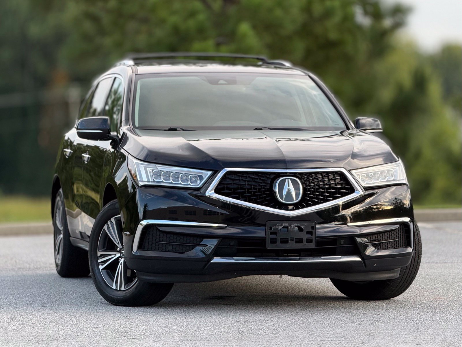 Used 2018 Acura MDX SH-AWD image 4