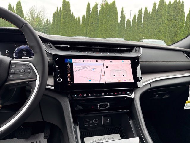 New 2026 Jeep Grand Cherokee L Limited AWD/4WD image 14